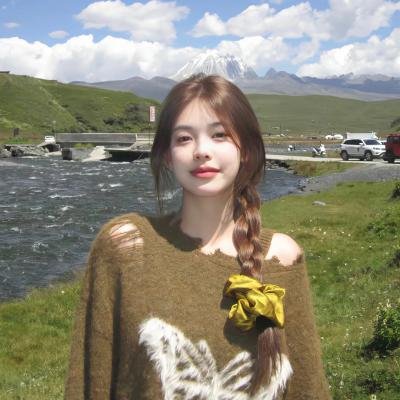 战勇。第一季封面