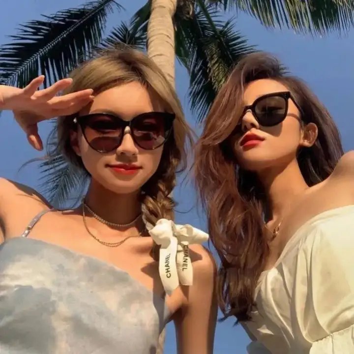叔比狗：尼斯湖大水怪封面